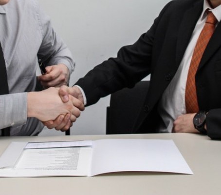 hand shake